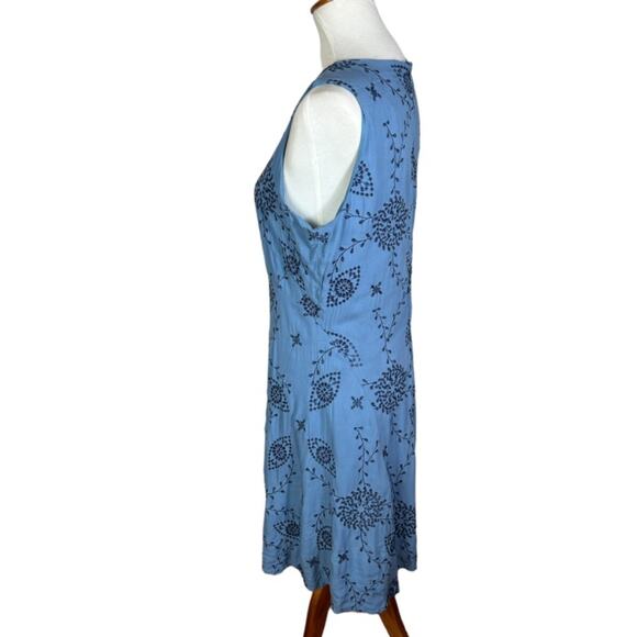 Beige by eci Blue Eyelet Floral Embroidered Fit and Flare Midi Sundress Size 12 - Picture 6 of 8